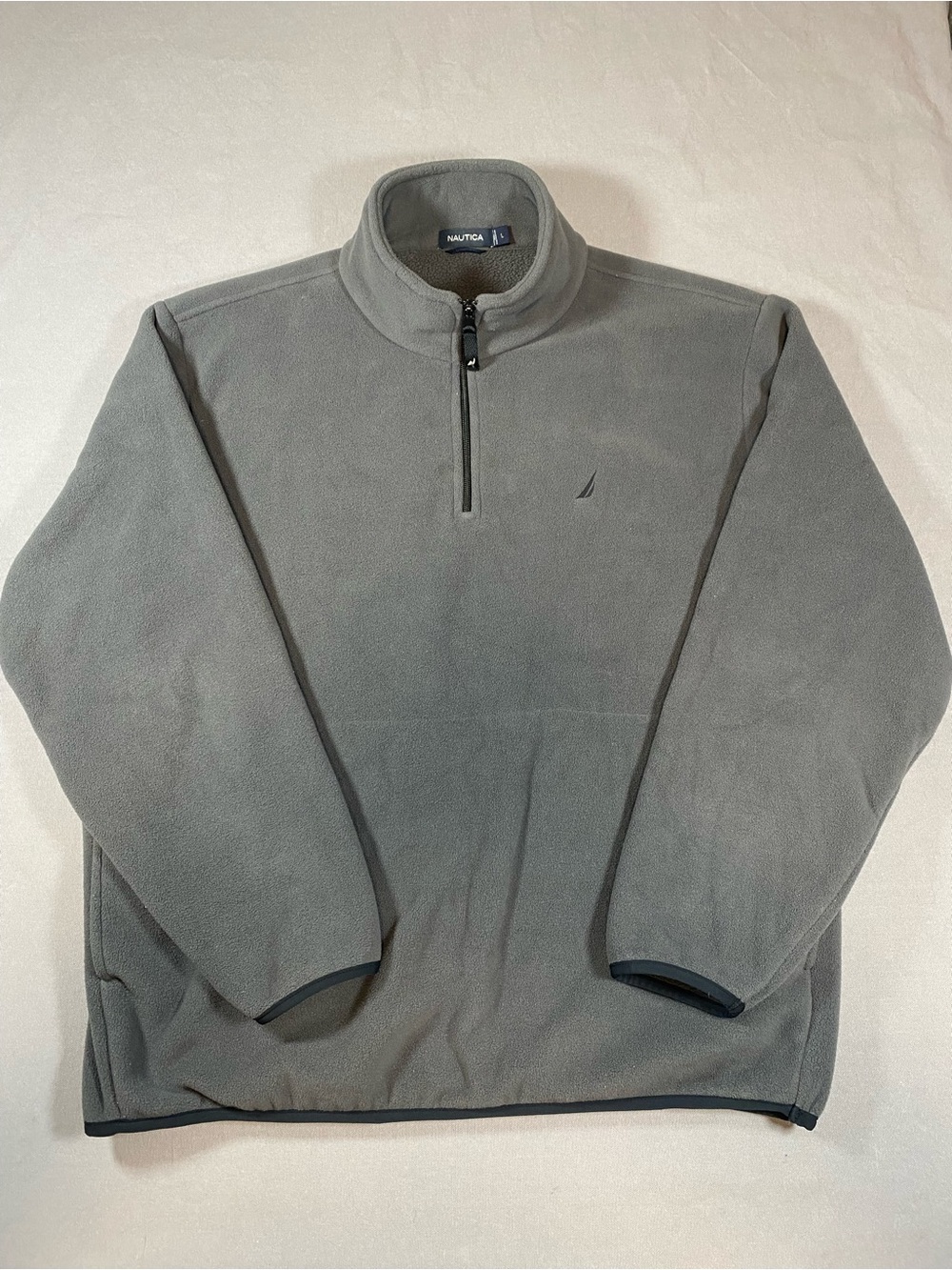 Nautica Men’s Gray Quarter-Zip Fleece Pullover